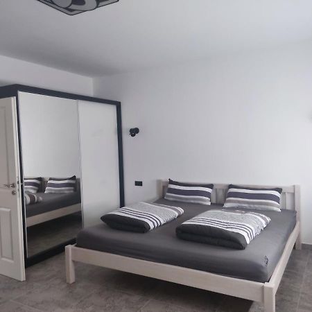 Ferienwohnung Am Kapellplatz التوتينغ المظهر الخارجي الصورة